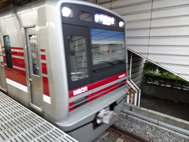 新京成N800形上本郷入線