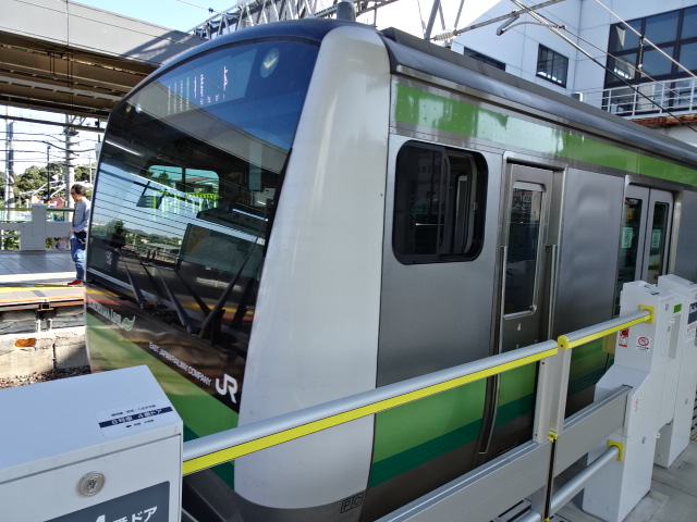 E233系6000番台小机入線