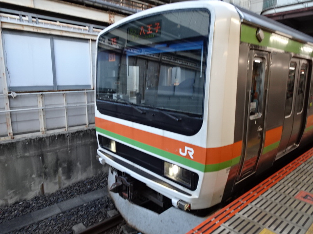 209系3500番台川越にて出発を待つ