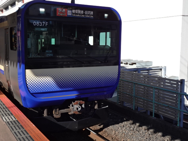 E235系1000番台船橋入線
