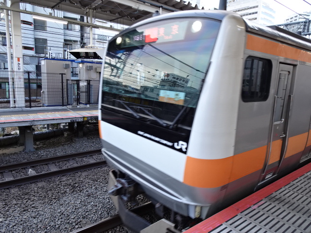 E233系0番台三鷹入線